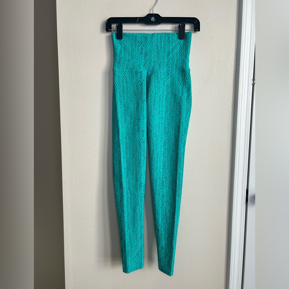 FitFit Teal Black Abstract Chevron Print Leggings Size L